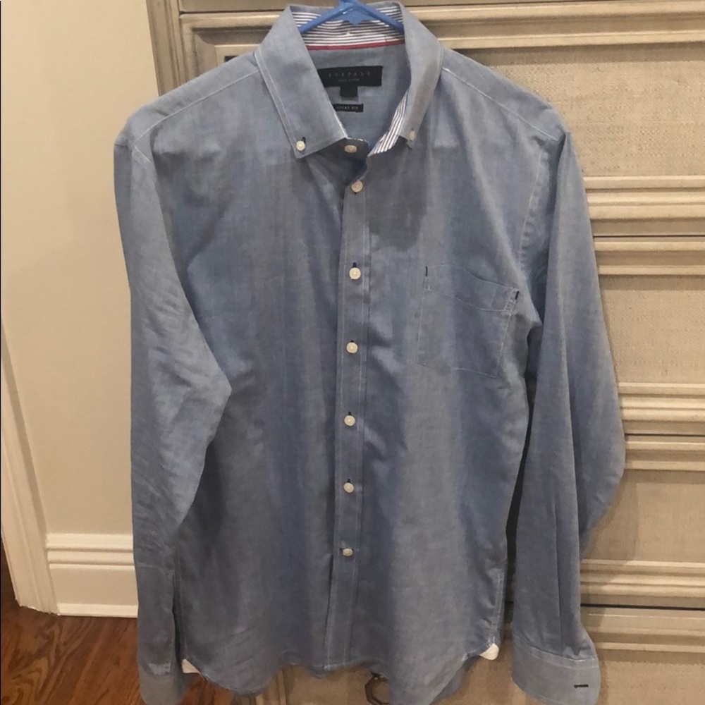 Men’s Buffalo sport fit blue button down size L